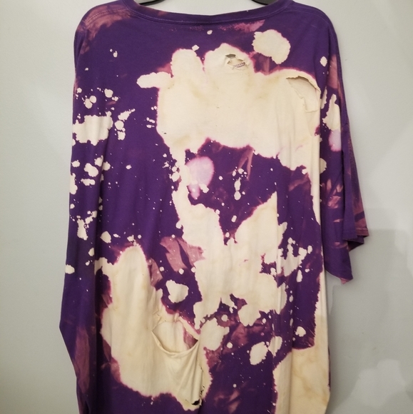 Distressed LA LOVE t shirt - Picture 2 of 4